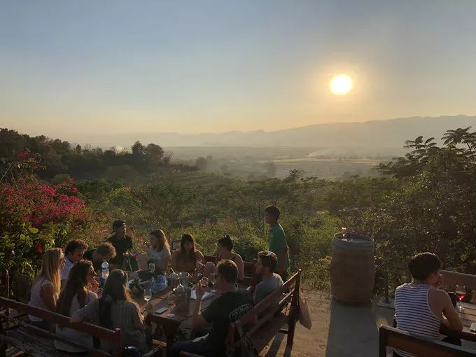 已官宣！这个一度与世隔绝的国家将重启落地签，神秘佛国了解一下？