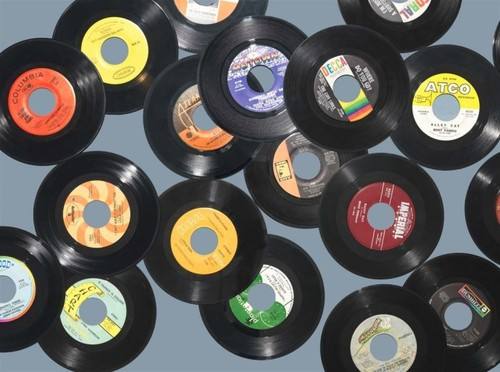 黑胶唱片与cd唱片区别,实体cd和黑胶唱片区别