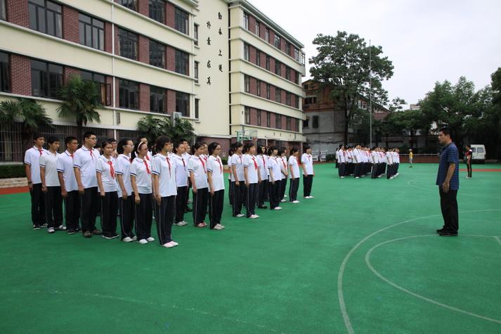 风靡上海“富人区”的这所重点中学，前身竟然是一所女校