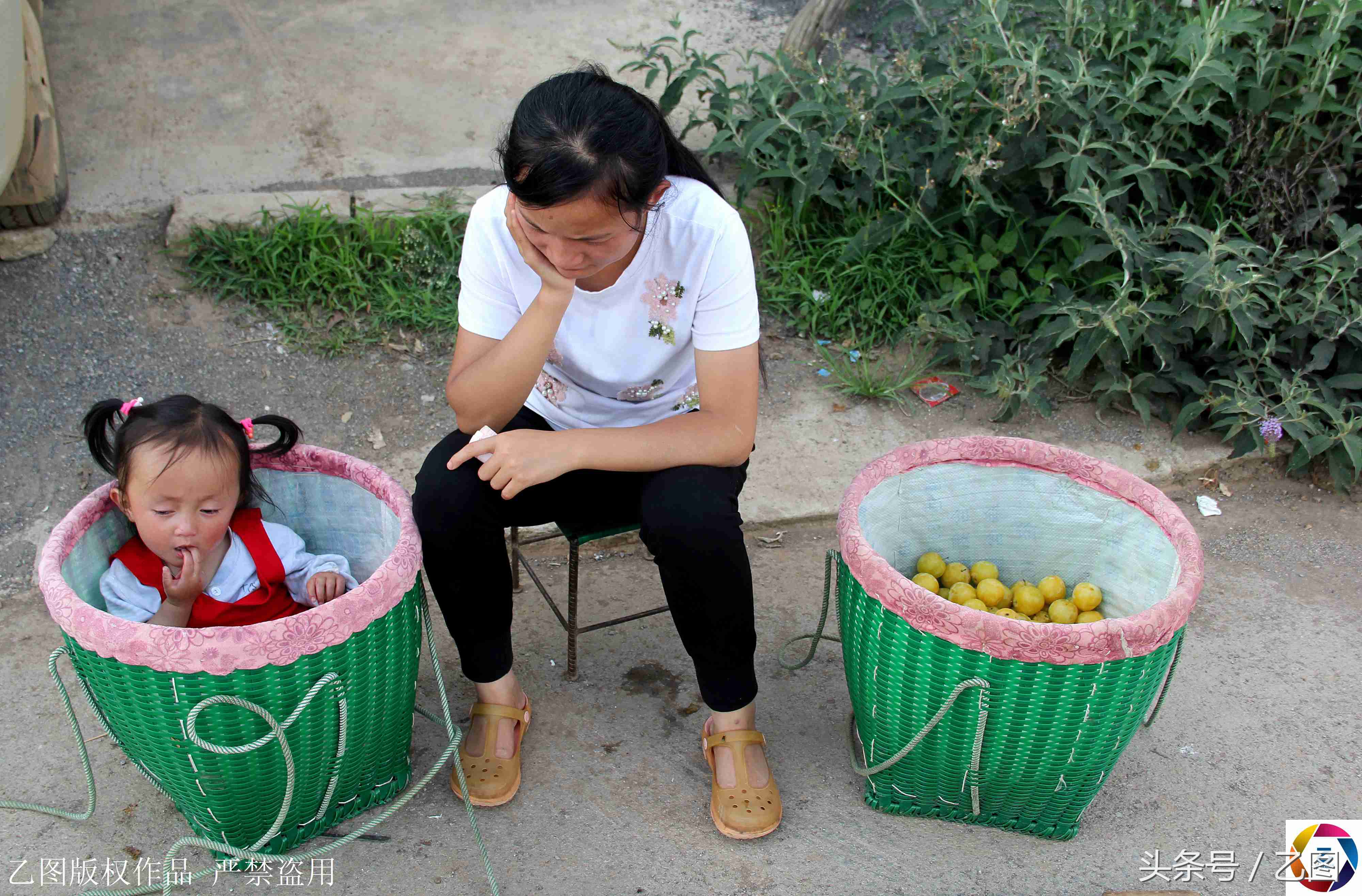 阅读量超6亿，用镜头救了140个困难家庭，从记者到自媒体网红咋炼