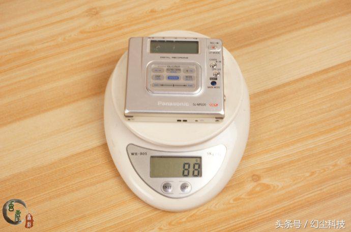 当年卖几万的现在不值钱的手机,以前卖到上万的手机