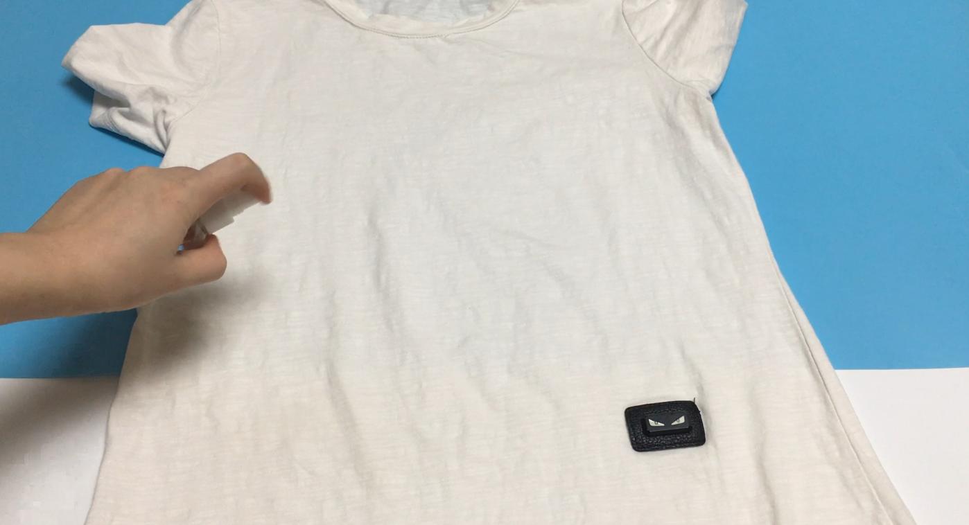 衣服上有褶皱但是没有熨斗怎么办,衣服上的褶皱没有了怎么办