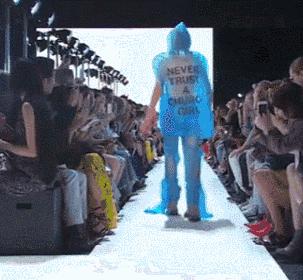 5000元左右的香奈儿,lv和香奈儿哪个便宜