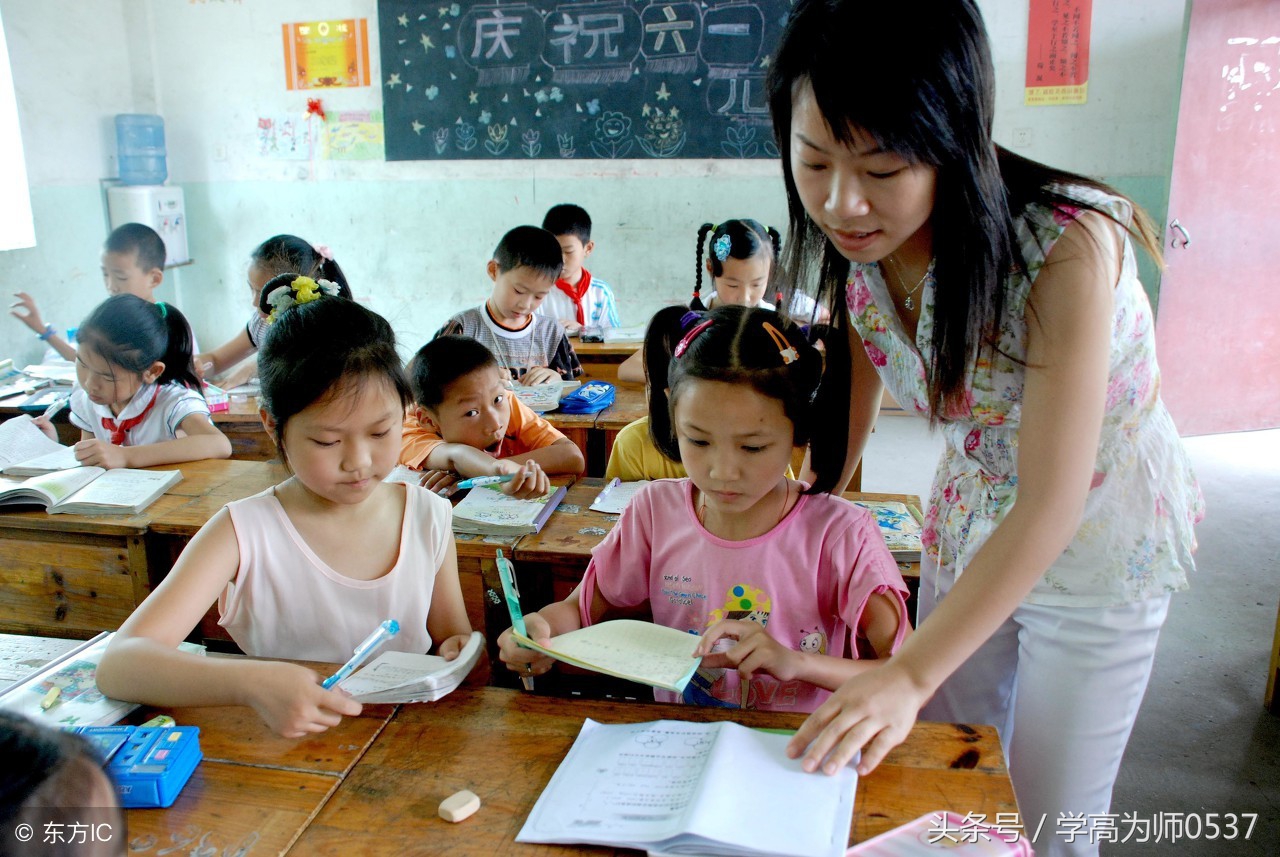 一年级上册拼音训练100题电子版,一年级阅读训练带拼音100篇免费