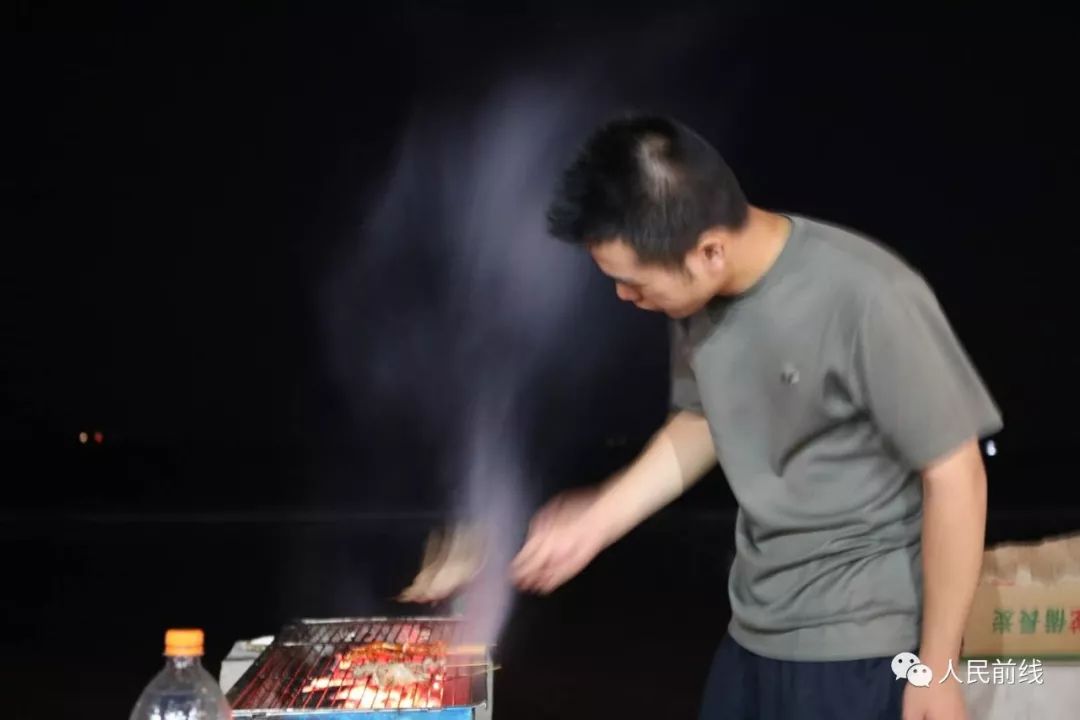 面朝大海人生就像奔流不息的大海,面朝大海烧烤