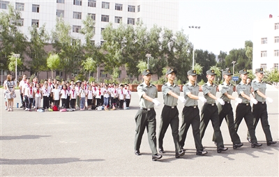 记者走进军史馆,看记者走军营视频的感受