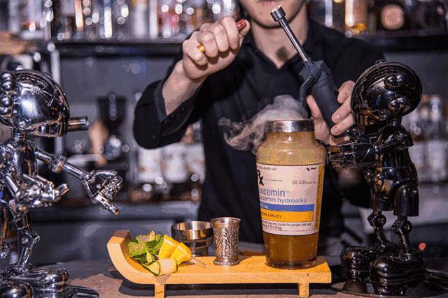 魔都十大酒吧,魔都15大有趣酒吧