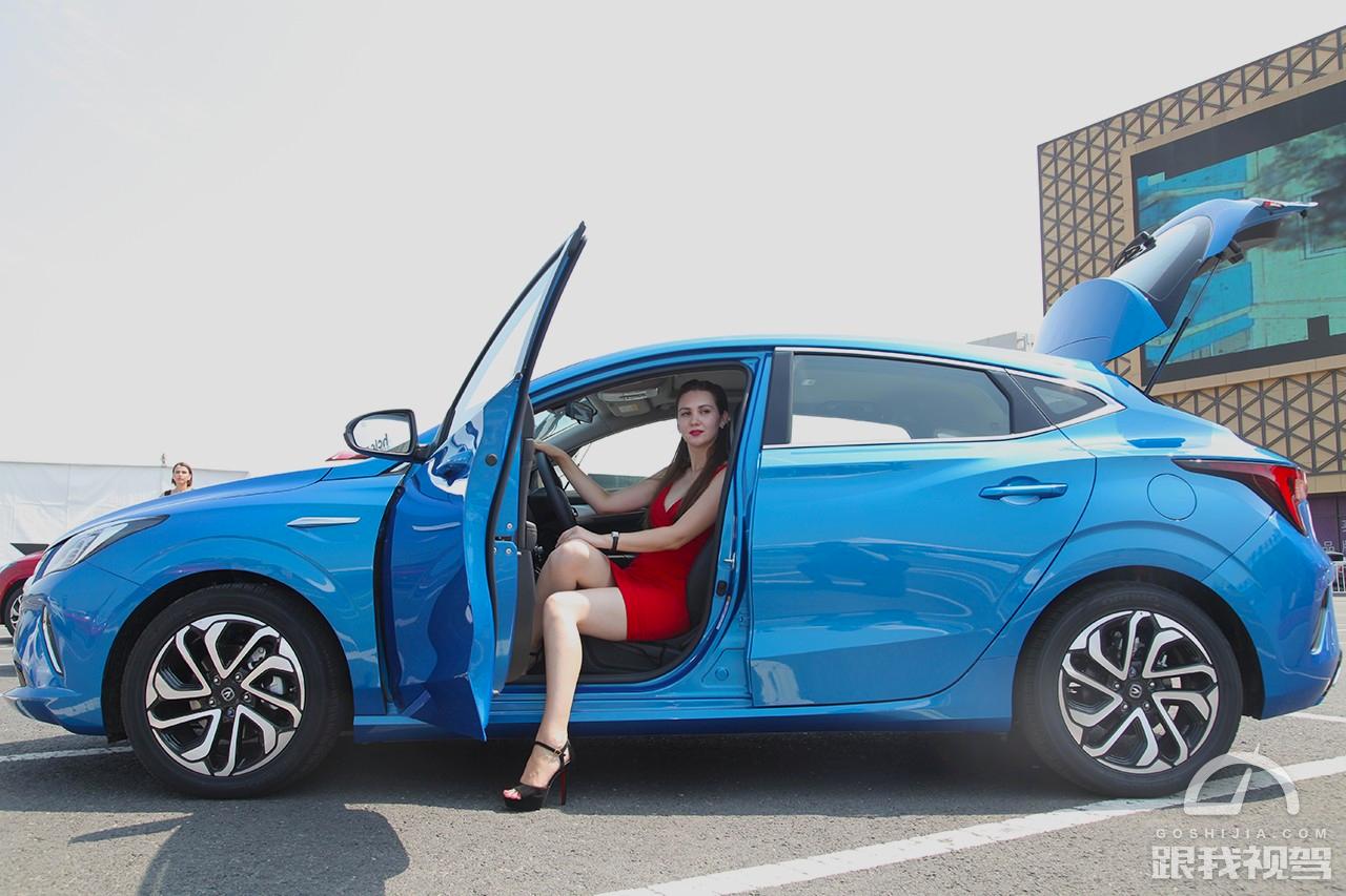 新到逸动xt,逸动xt2018款风潮