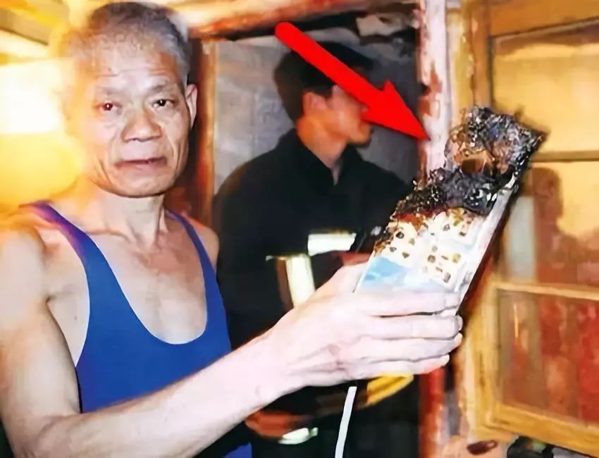 唐山人注意：这种“万能插座”已被禁，你家很可能还在用！