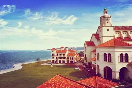 西虹市首富取景地都有哪些城市,西虹市首富体育场取景地在哪里