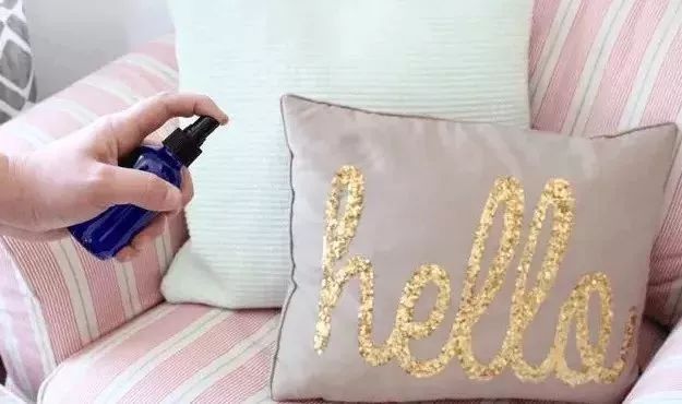 枕头里藏着大量螨虫你敢睡？教你一招快速杀死螨虫