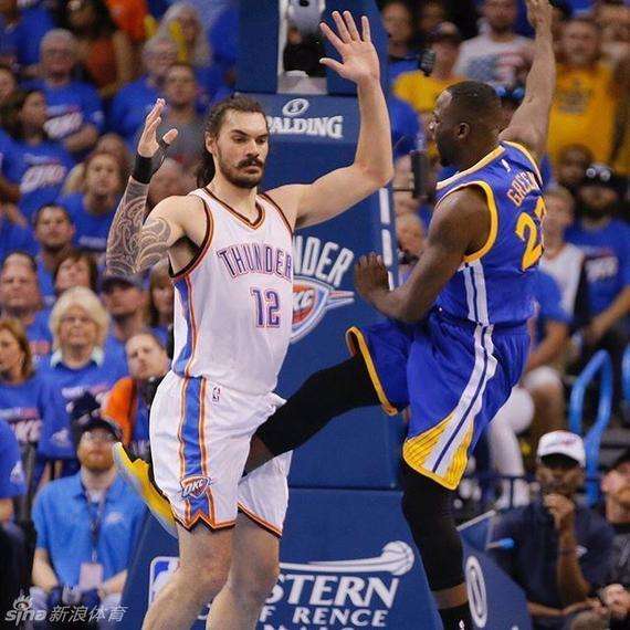 打球被踢裆什么感觉？痛斥格林精神病！看亚当斯自传比生孩子还疼