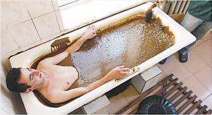 世界十大奇特沐浴方式,世界奇葩洗澡方式