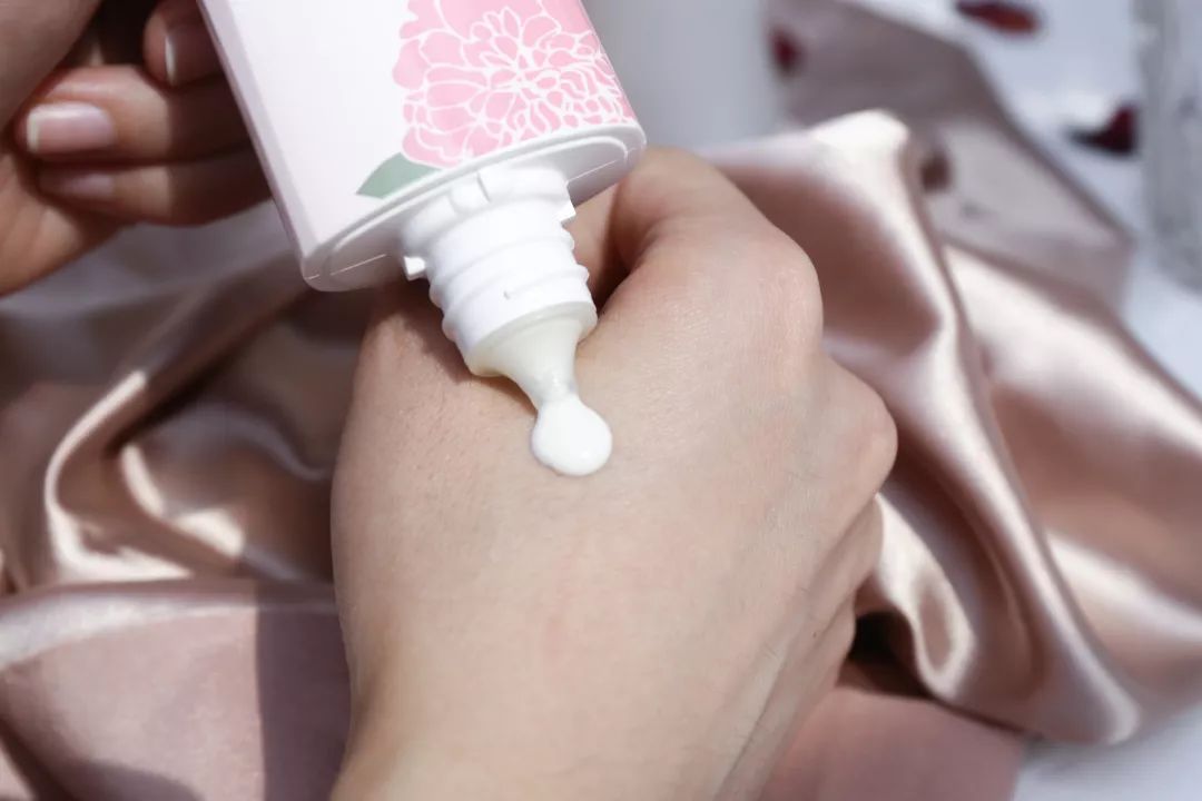 万事屋推荐|十二星座,这里有一份待查收的粉色包裹