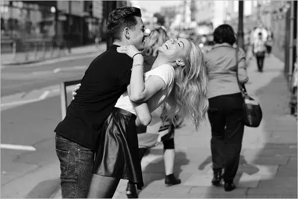 全套摄影口诀完整版,摄影美姿技巧口诀