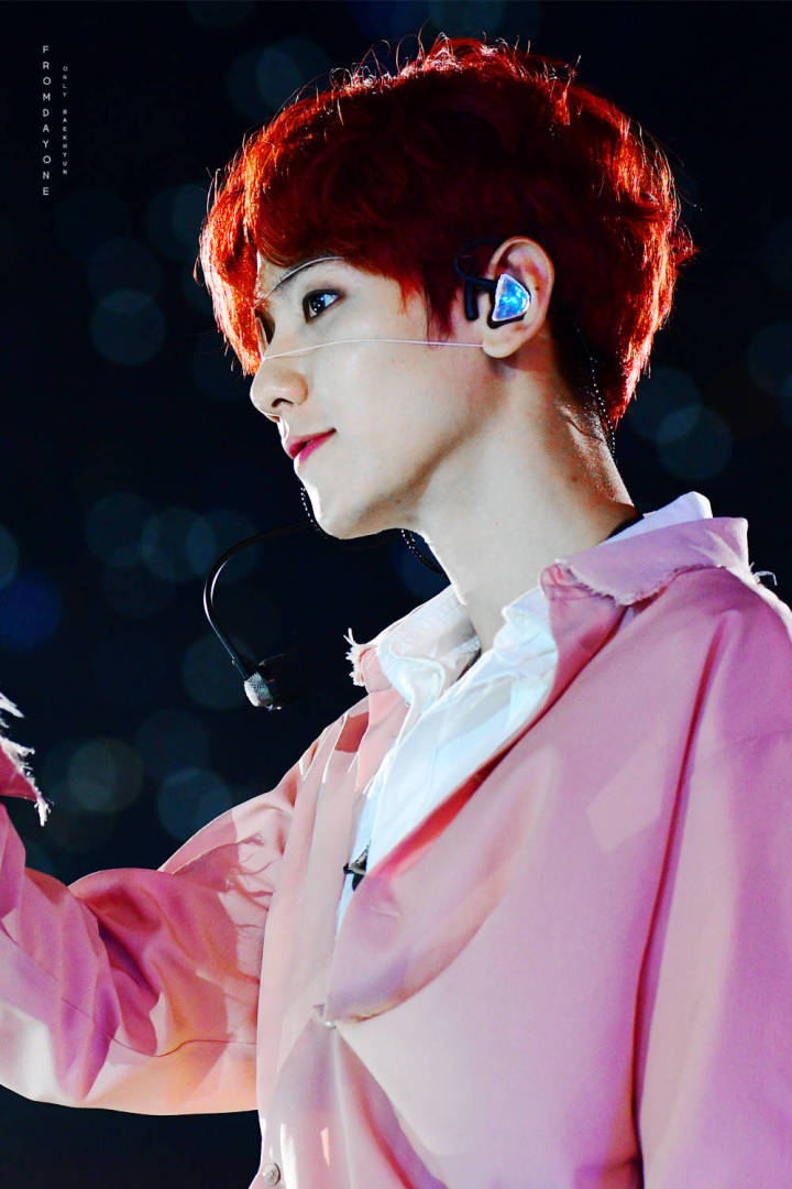 南韩爱豆出圈边伯贤,边伯贤南韩天生的爱豆