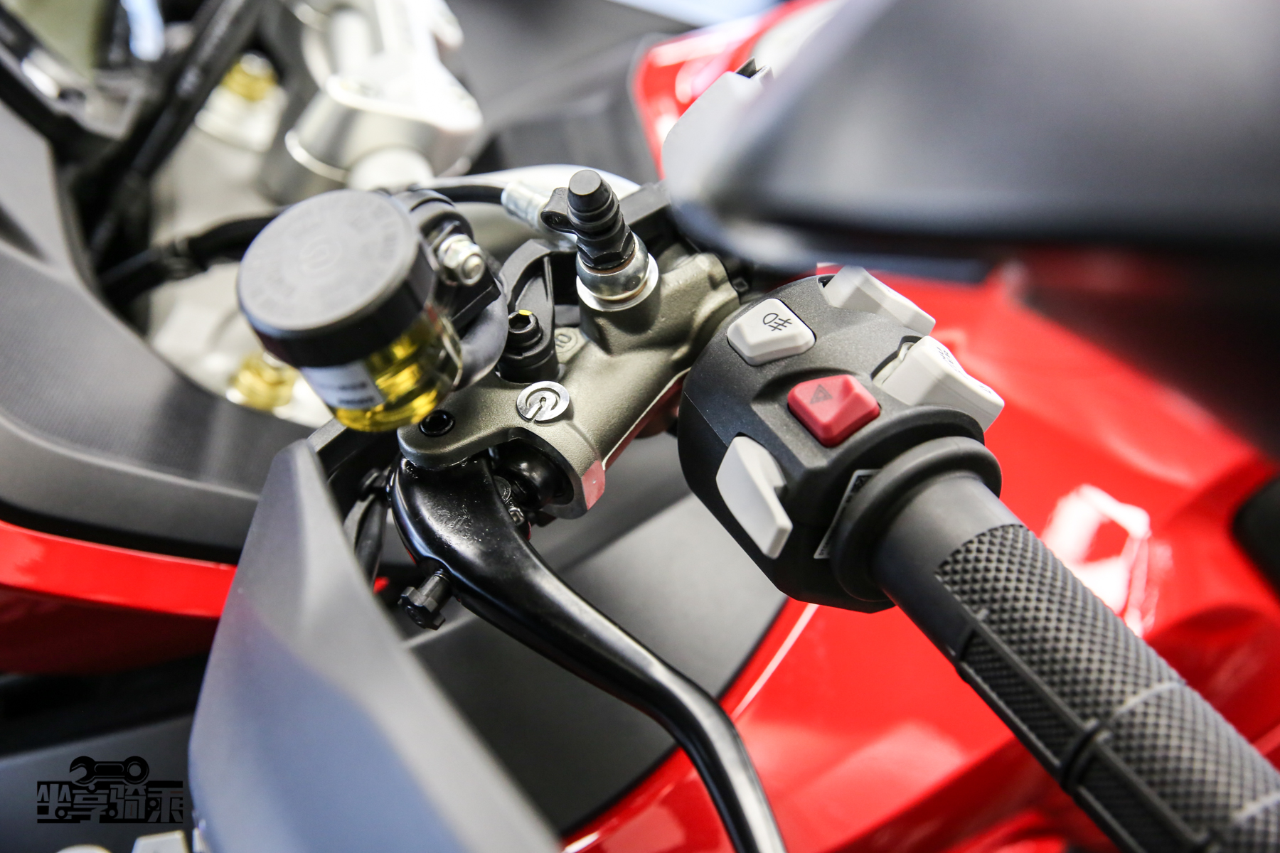 杜卡迪multistrada1260车身尺寸,杜卡迪multistrada1260测评