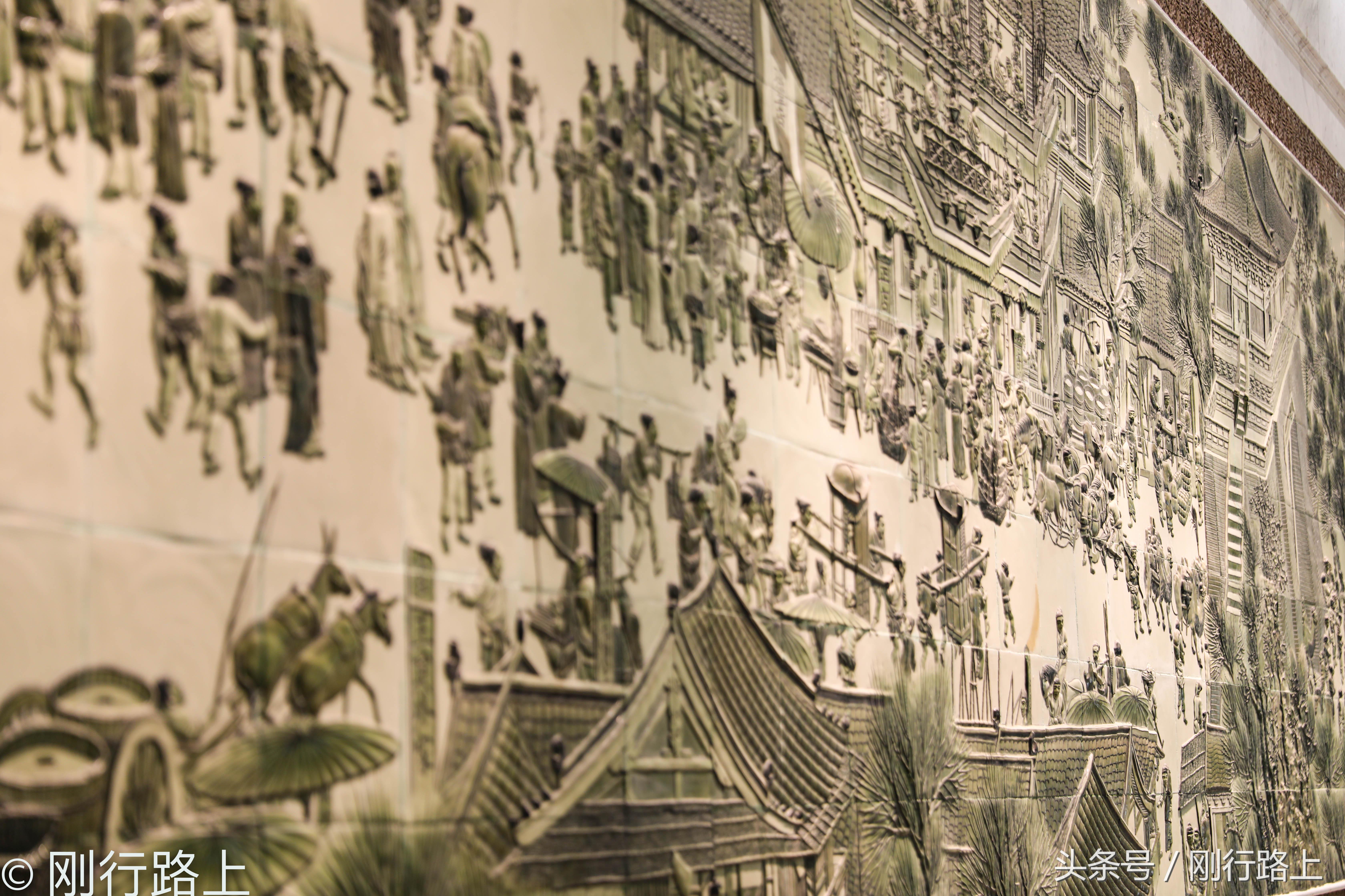 潮州瓷器与景德镇瓷器哪个更好,景德镇瓷器和潮州瓷器的比较