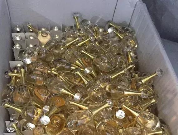 海外代购买到假香水怎么办,海淘免税香水怎么查询真假