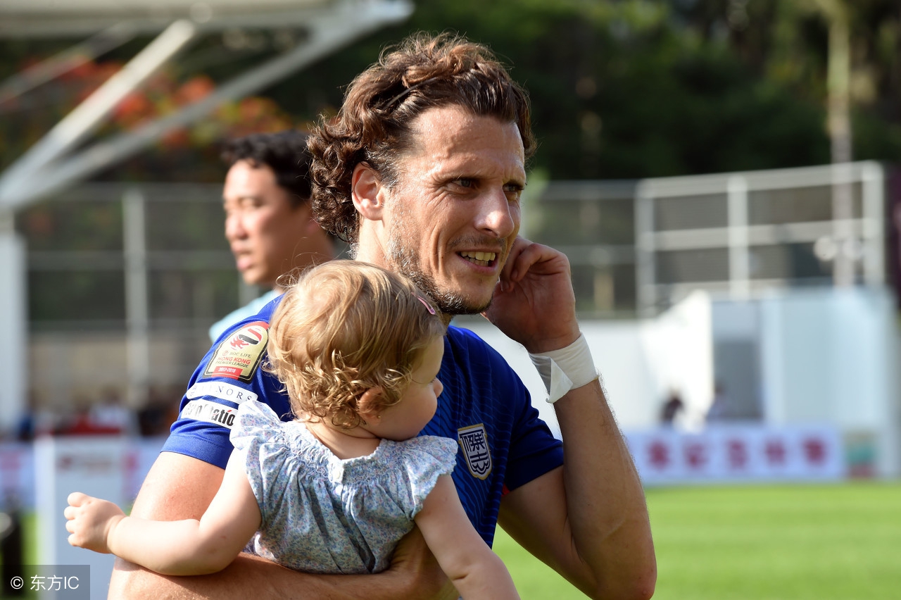 丁俊晖当教练完整版,丁俊晖变成奶爸了吗