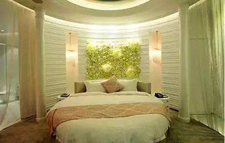 娣卞湷涓冨閫傚悎鎯呬荆鍘荤殑閰掑簵,娣卞湷娴极涓冨閰掑簵