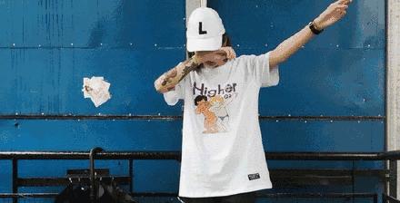 潮牌山寨比正品还好,穿山寨的潮牌真的很丢人吗