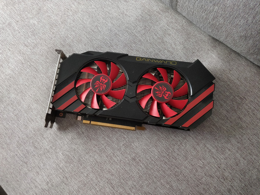 组装一台专门玩吃鸡电脑配置清单,组装一台吃鸡的电脑怎么配置呢