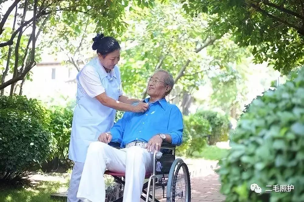 床和轮椅的转换,轮椅的正确使用实训报告