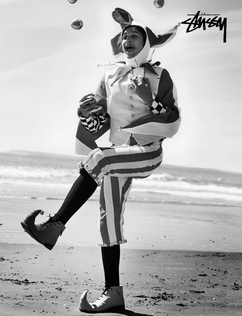 2021詹姆斯季后赛上脚球鞋,詹姆斯上脚nikedarksb