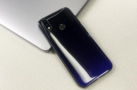 红辣椒7a值得购买吗,红辣椒r7手机测评