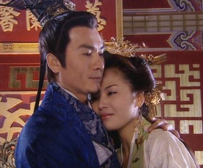 皇帝如此昏庸自己的老婆被追杀,皇帝如此昏庸自己的妻子被追杀