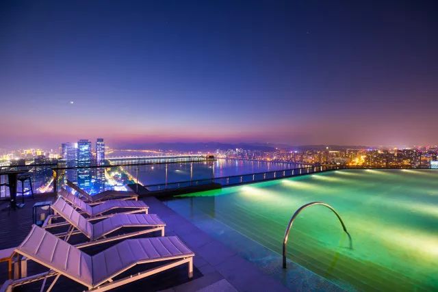 七夕撒狗粮的浪漫惊喜,七夕撒狗粮