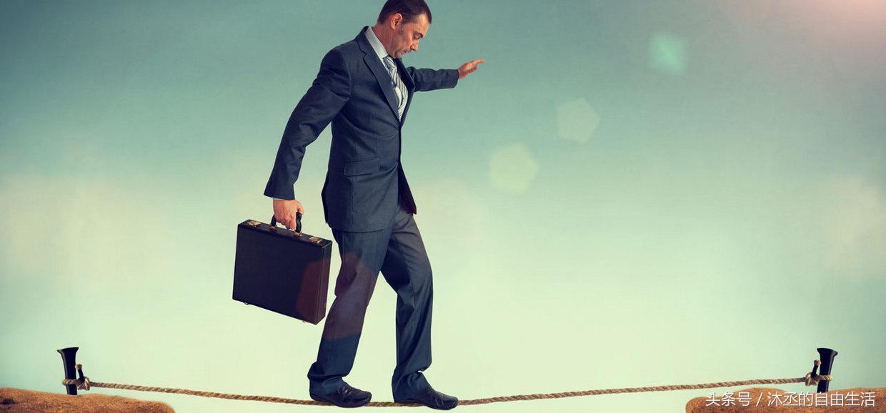 别以为自己精明，*款贷**的那些坑就在你回家的路上