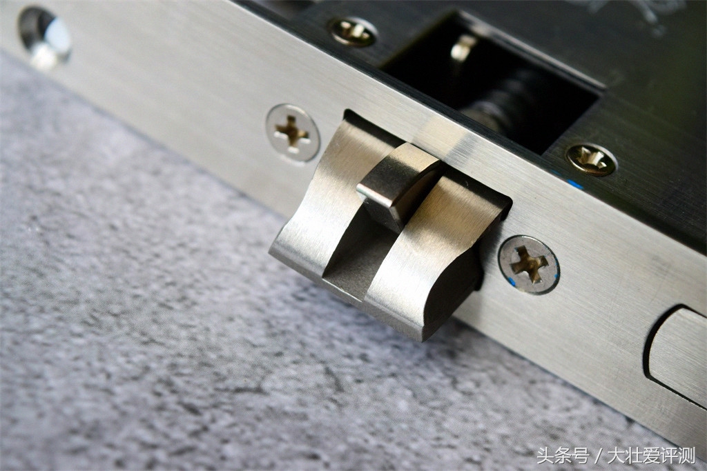 盈通指纹锁,盈通智能锁