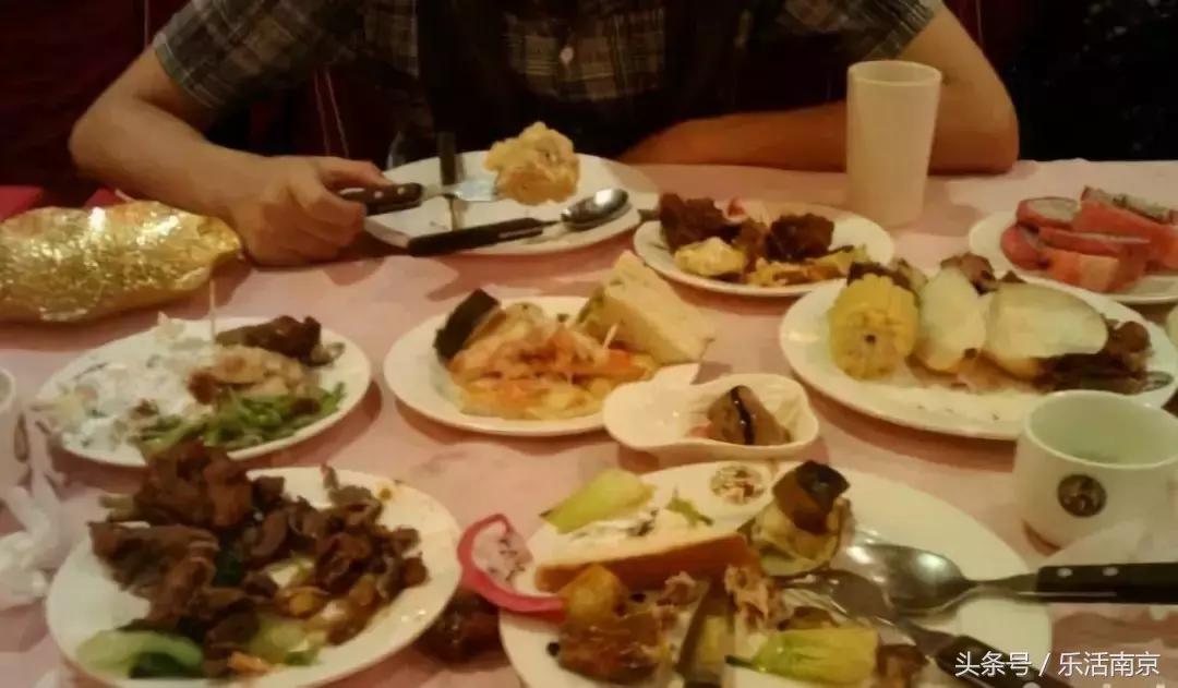 南京人爱了几十年的15家老店,老南京人爱去的30年老店