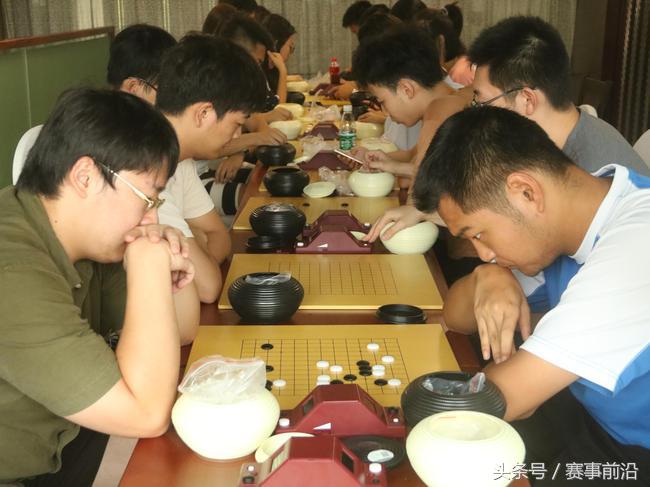 90后博士的“棋囧”之路学棋收获友情与快乐