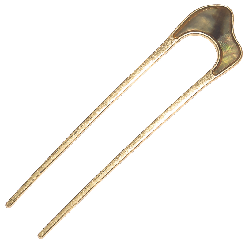 步摇与簪子和钗的异同点,珠钗步摇和簪子的区别