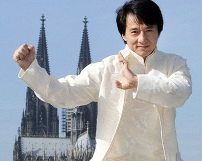 成龙电影attention,成龙电影中的意难平