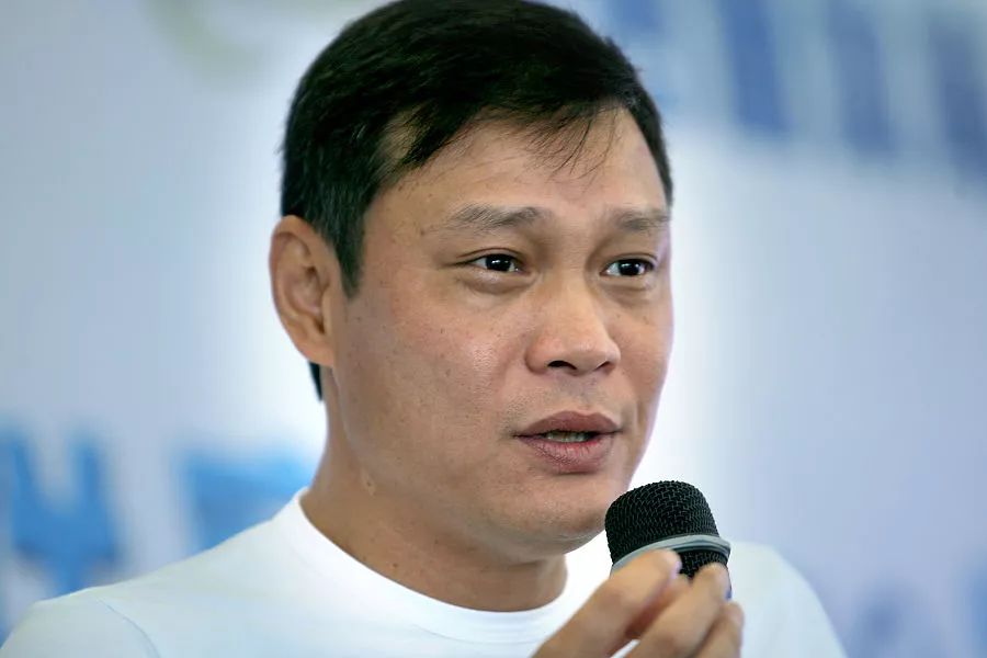 范志毅殴打裁判名场面,范志毅马明宇李玮锋球霸