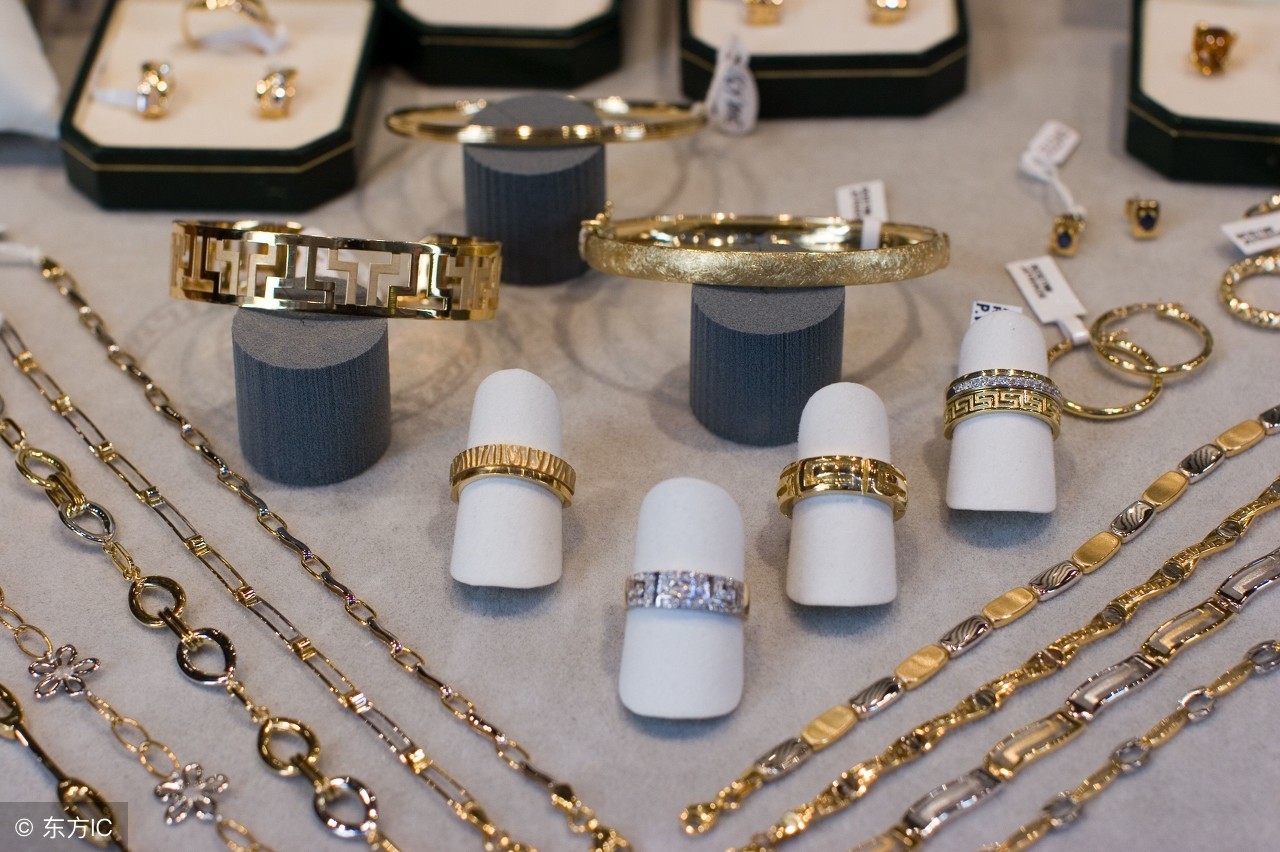 18k金为什么卖一口价,18k金是一口价还是按克划算