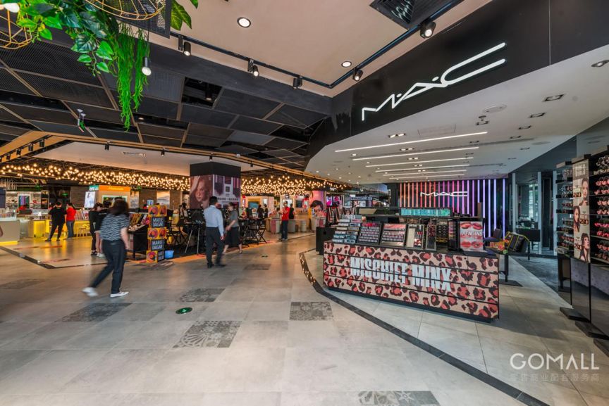 吸引精准目标消费群成都新世界百货这次业态调整亮点在这里