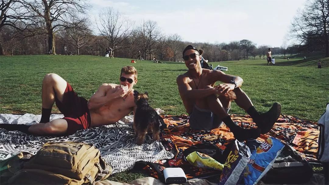 CK*用御**男模MitchellSlaggert为何受到独宠?!