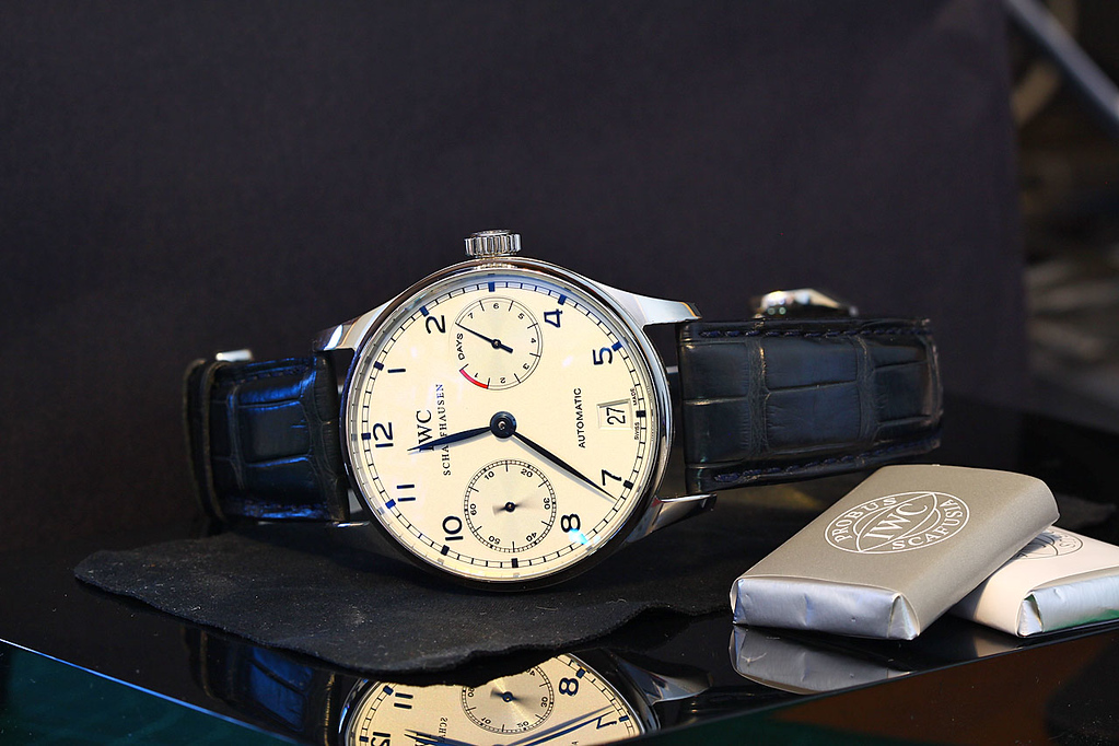 辨别真假表学习,怎么学习鉴别古董真假