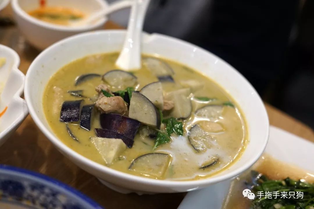 泰国龙虾河粉哪家好吃,在西华吃美食