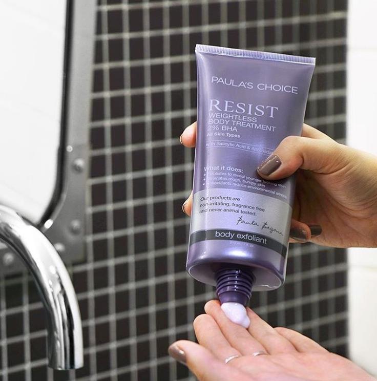 小颗粒是痘痘吗,怎么区分是闭口粉刺还是毛周角化