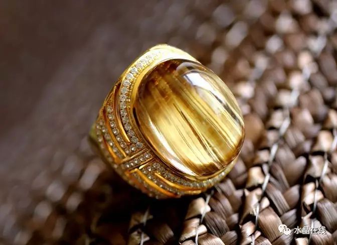 钛晶手串和铜发晶哪个好点,铜钛晶和铜发晶有什么区别