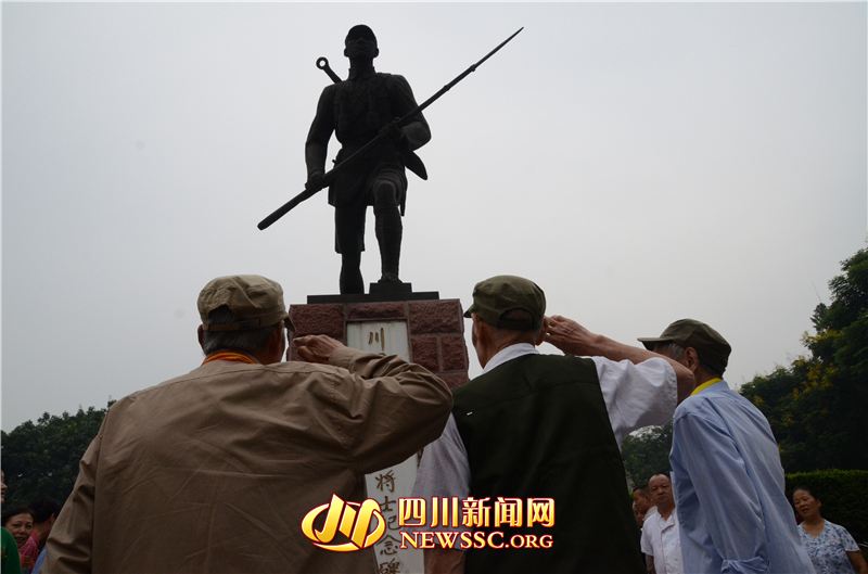 感人肺腑的抗日战争诗词,七律抗日诗词百首