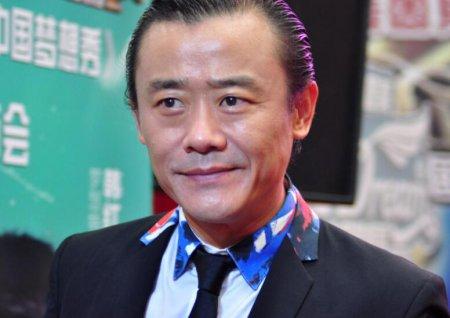 周立波鄢军现况最新消息,周立波曝光鄢军照片