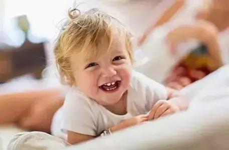 1岁宝宝还没长牙怎么办,小孩一岁了还没长牙齿是缺钙吗