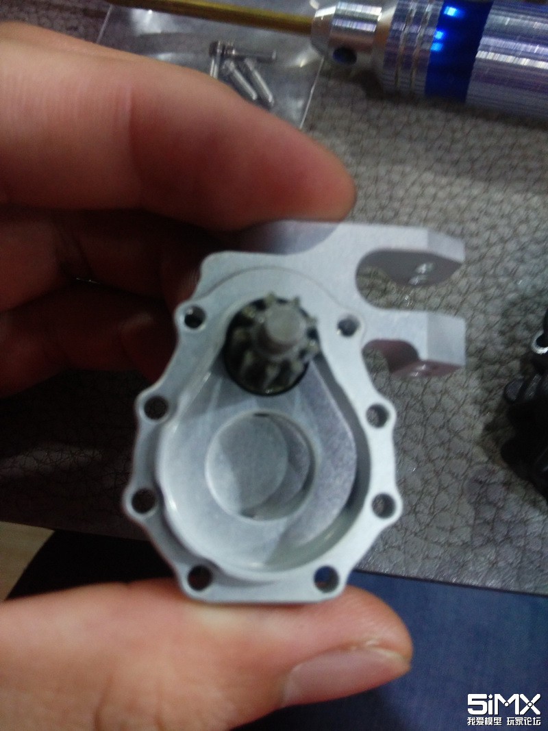 traxxastrx-4战术版迷彩,traxxastrx-4烈马开箱